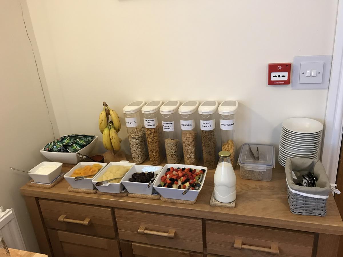 Bron Menai Guest House Caernarfon Zewnętrze zdjęcie