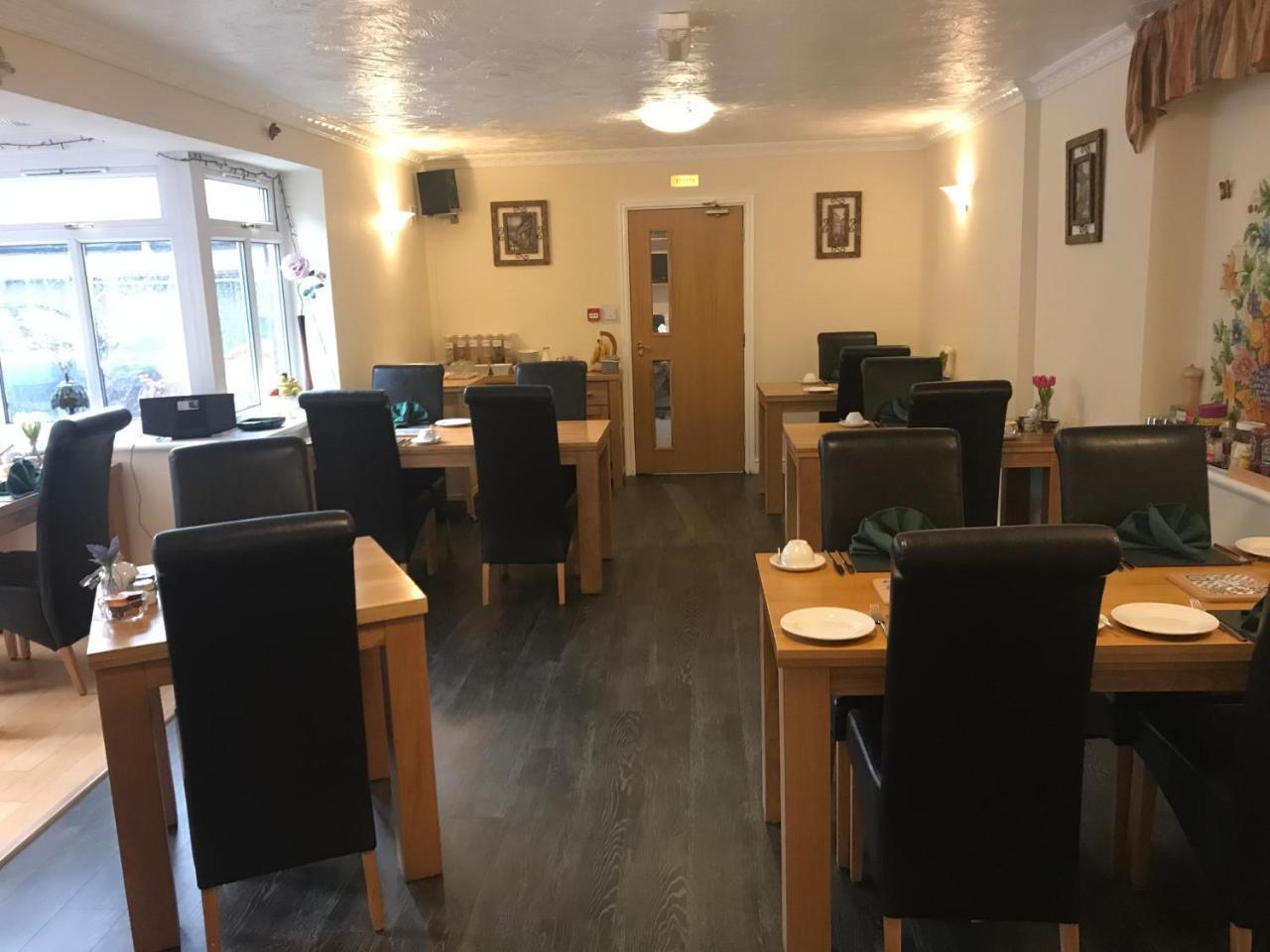 Bron Menai Guest House Caernarfon Zewnętrze zdjęcie